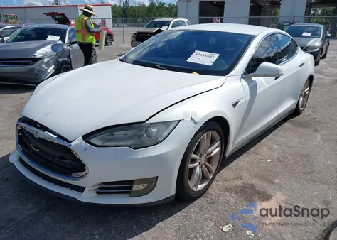 2013 Tesla Model S Performance from USA, damaged, VIN 5YJSA1CP8DFP15538